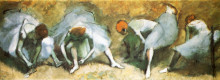 Картина "танцовщицы завязывают пуанты" художника "дега эдгар"