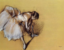 Репродукция картины "танцовщица поправляет балетку" художника "дега эдгар"