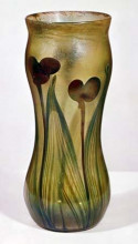 Репродукция картины "favrile glass. tiffany vase" художника "тиффани луис комфорт"
